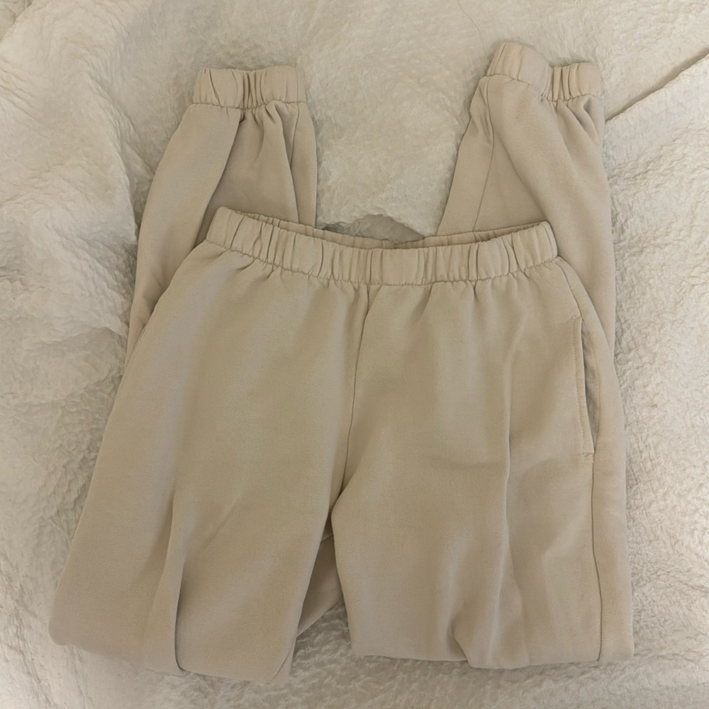 Brandy Melville cream sweats
